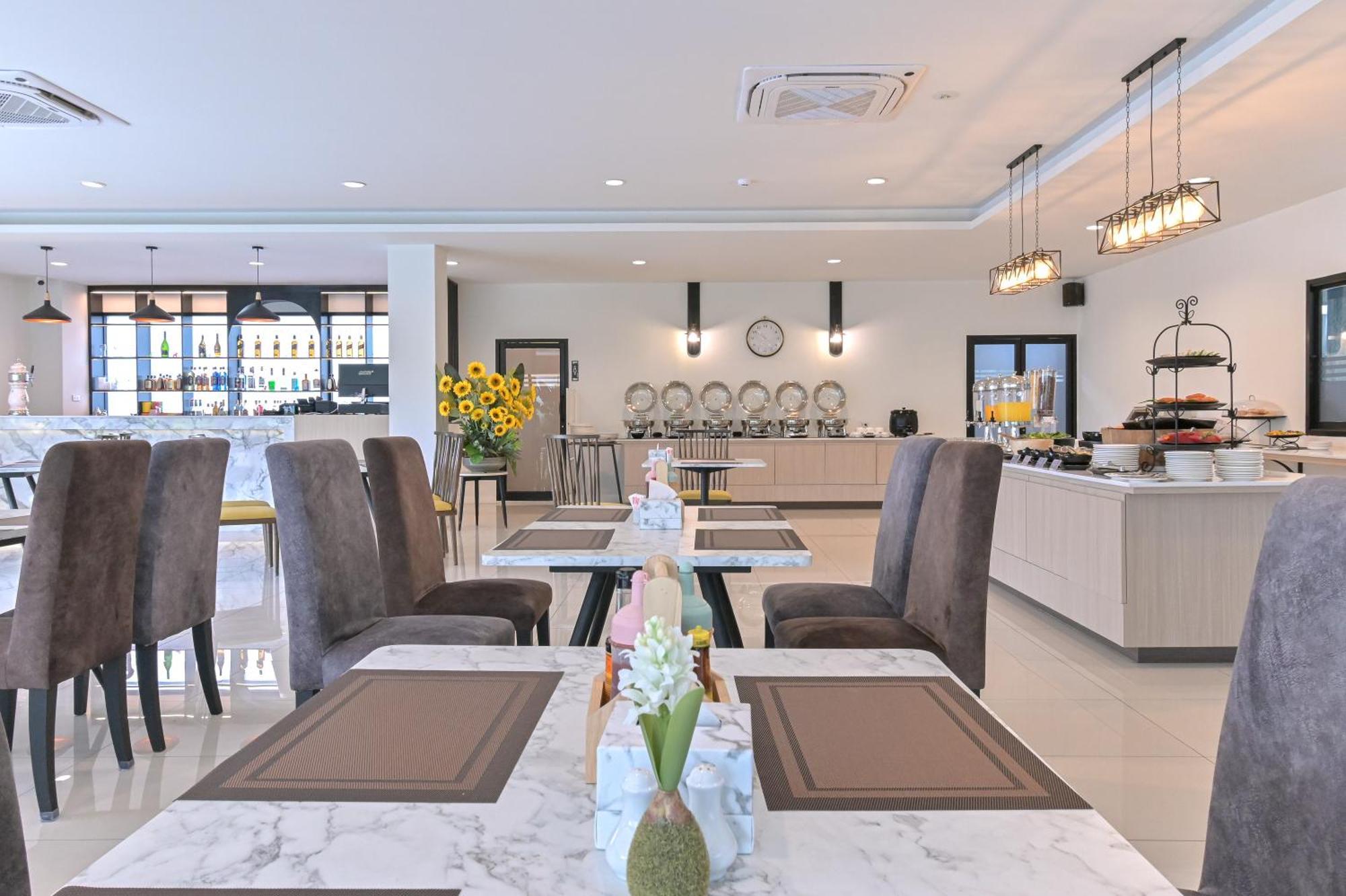 Shewin De Bangkok Hotel Ngoại thất bức ảnh